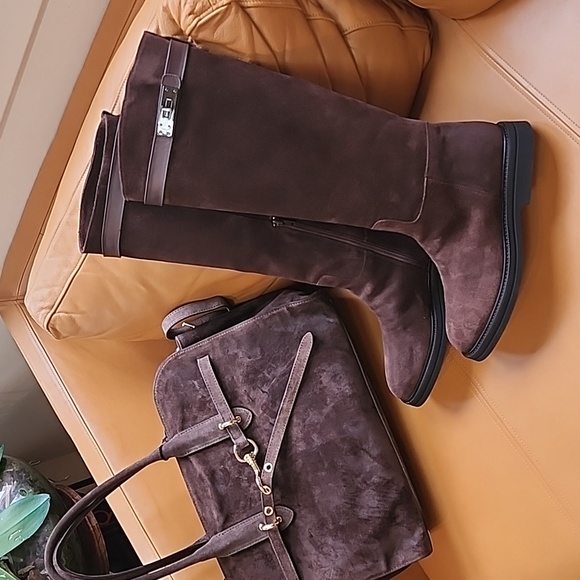 Brown Suede Knee-High Boots🇮🇹